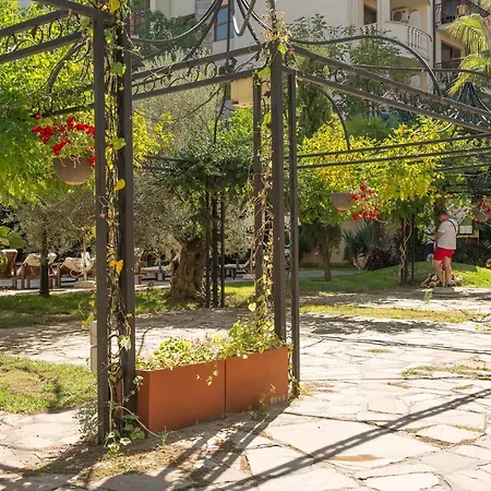 Cascadas סאני ביץ'